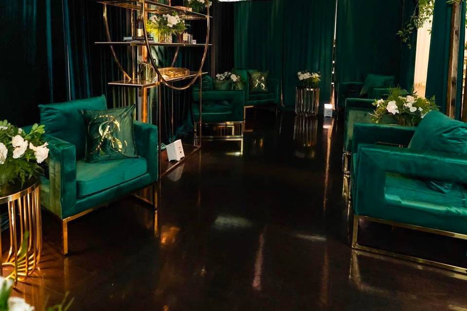 Cigar Lounge