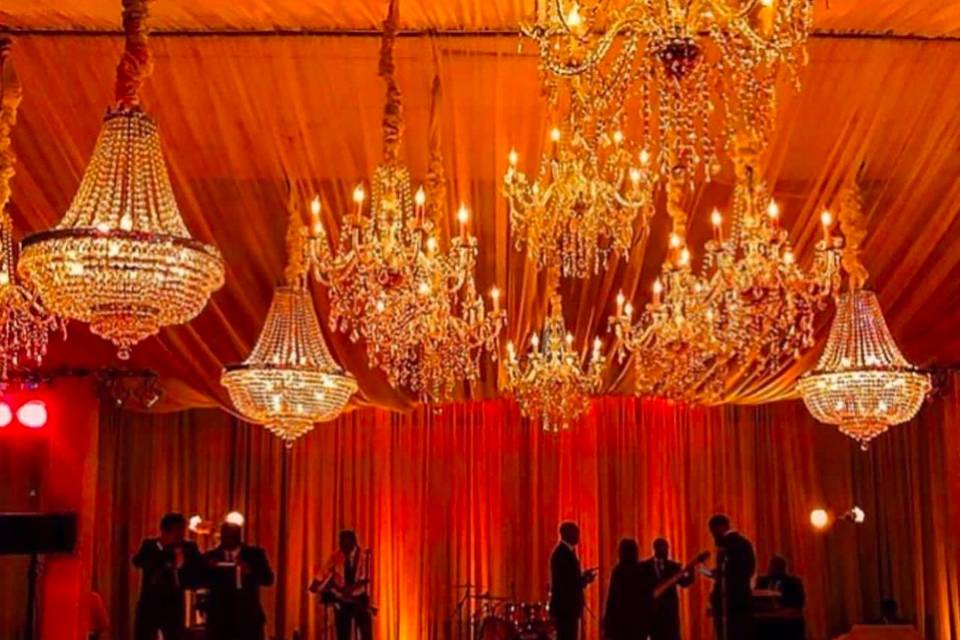 Full Room Drape