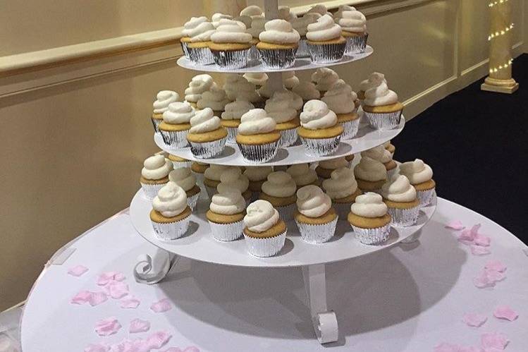 Cupcake tower