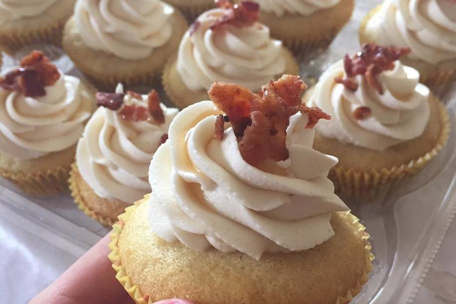 Candied bacon cupcakes