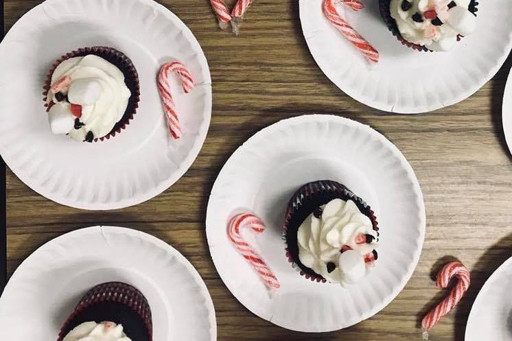 Snowman cupcakes