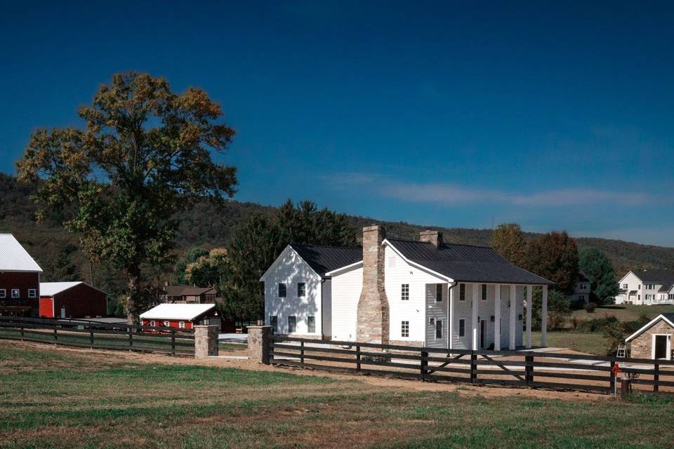 Mountain Road Manor