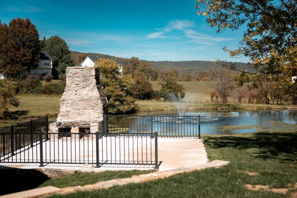 Mountain Road Manor
