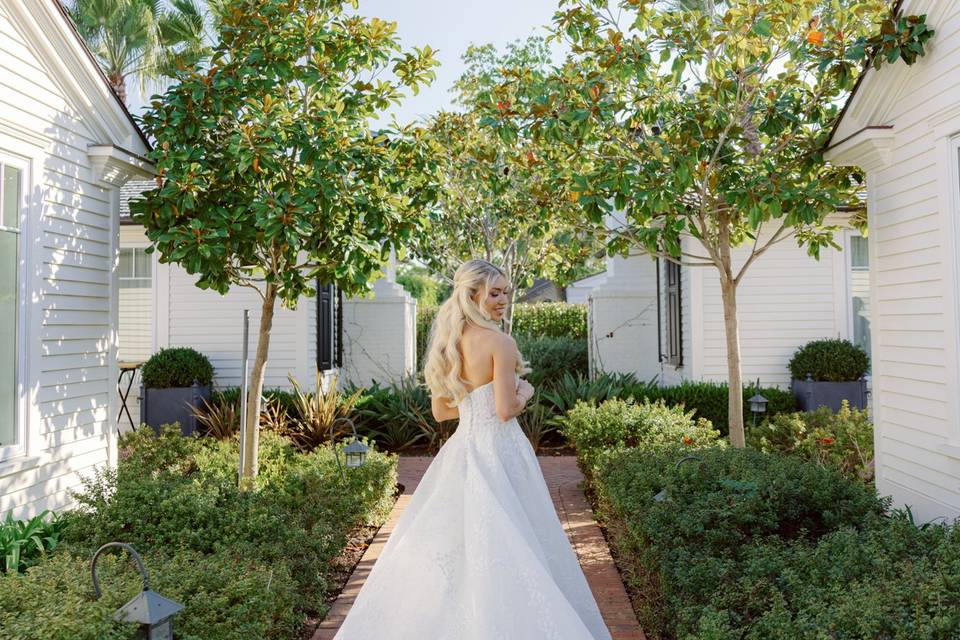TheRoyalBride.com