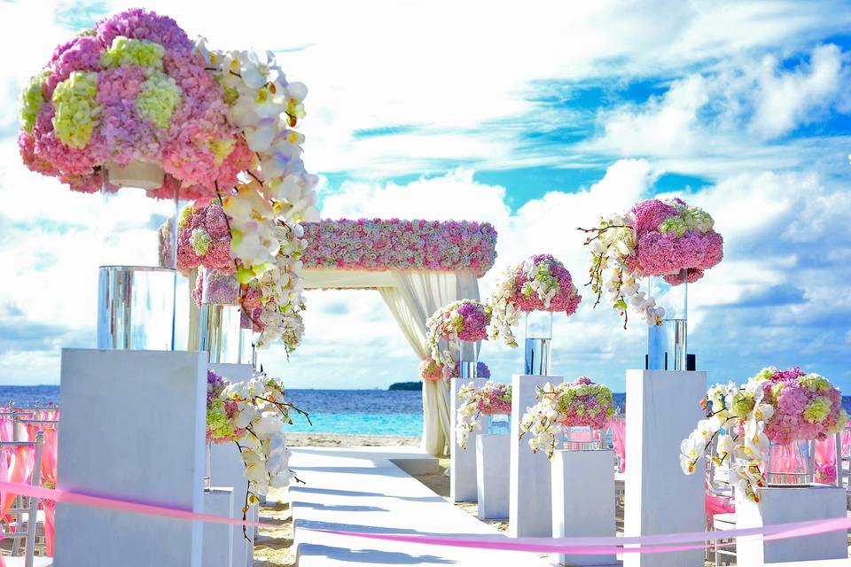 Beach wedding decoration