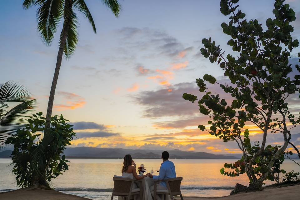 Beach Romantic Dinner