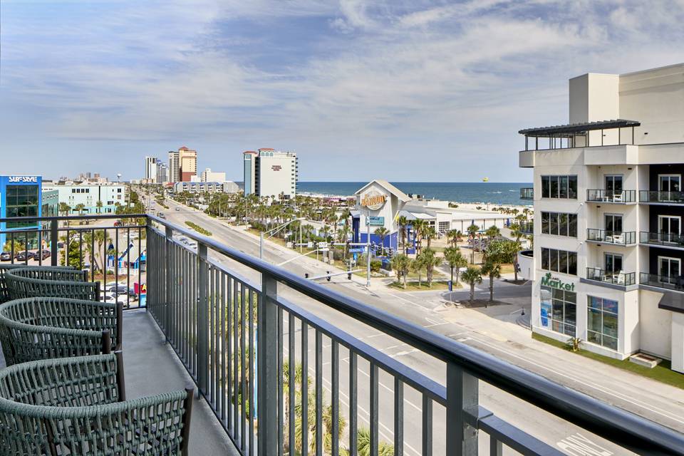 Embassy Suites by Hilton Gulf