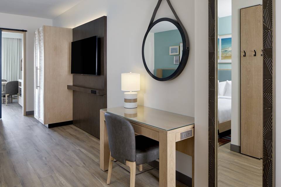 Embassy Suites by Hilton Gulf