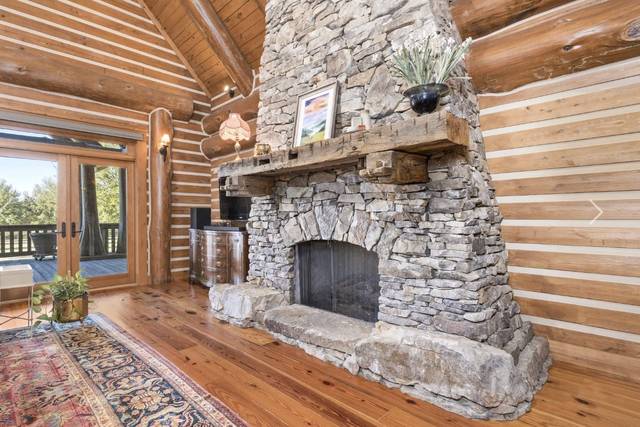 Cozy Fireplace in the Main Hou
