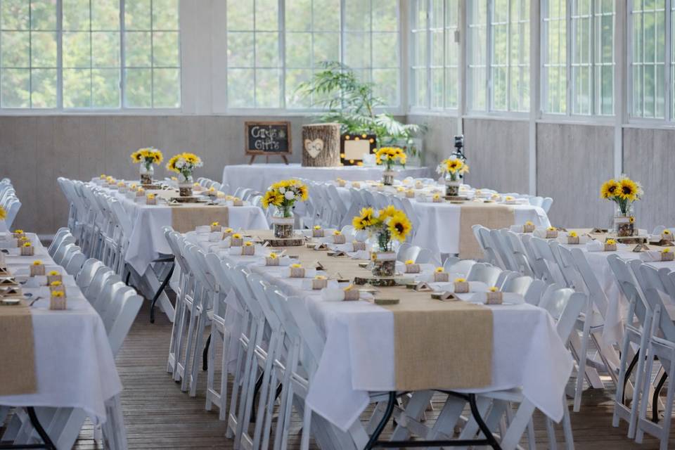 Elegant to Country Dining