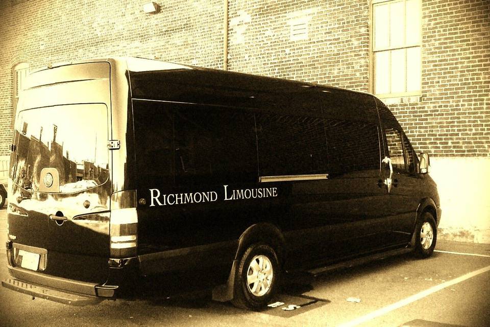 Richmond Limousine