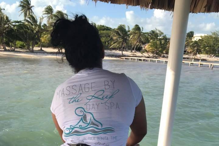 Massage by the Reef Outdoor Day Spa