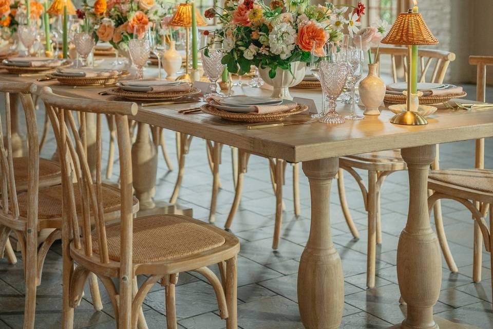 Tablescape early mountain