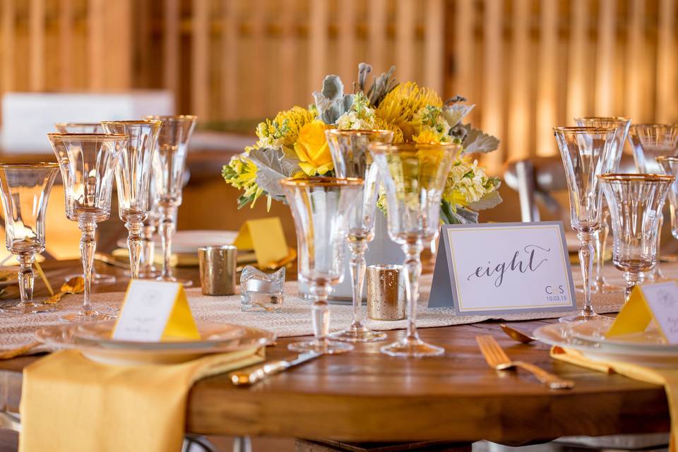 Table set-up with centerpiece