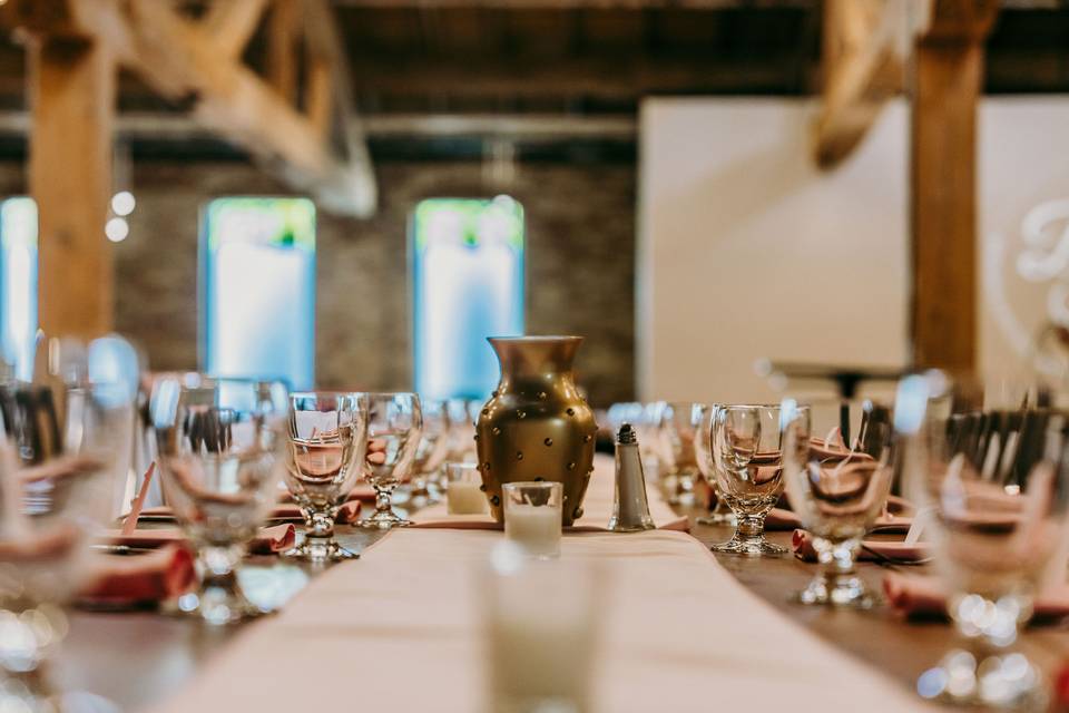 I love long tables