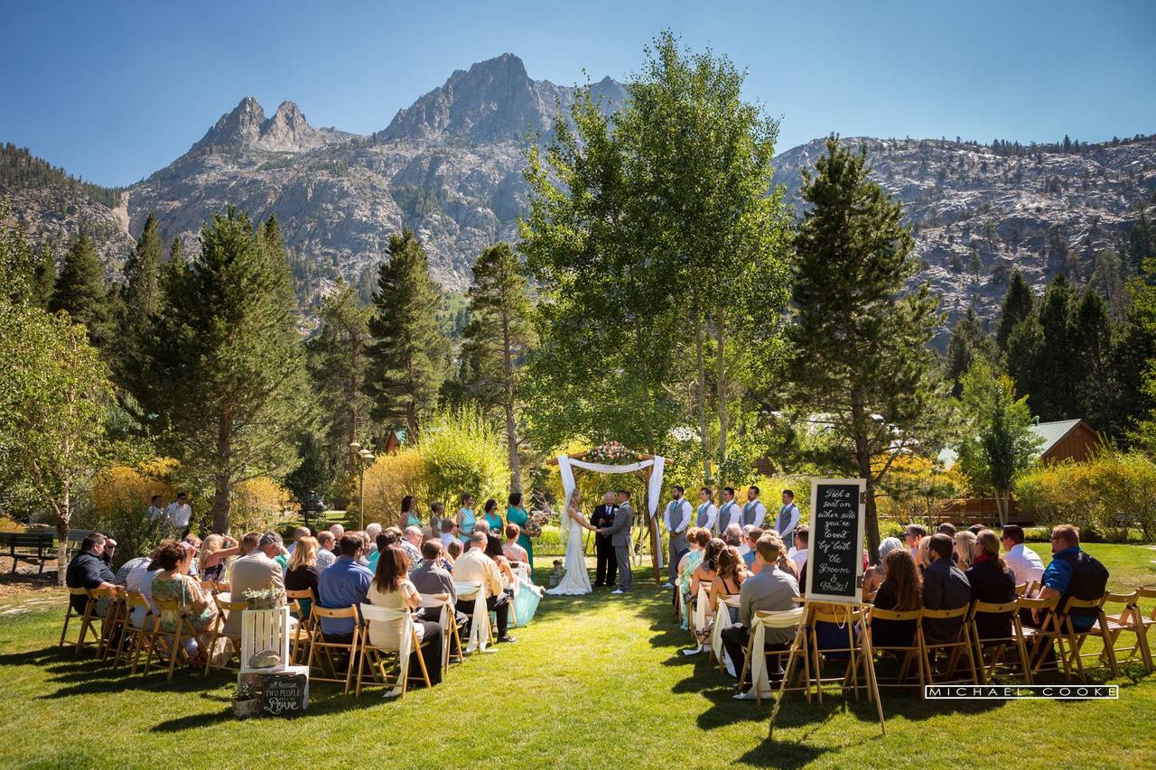 Double Eagle Resort and Spa - Reviews, Photos & Deals 2026 - June Lake ...