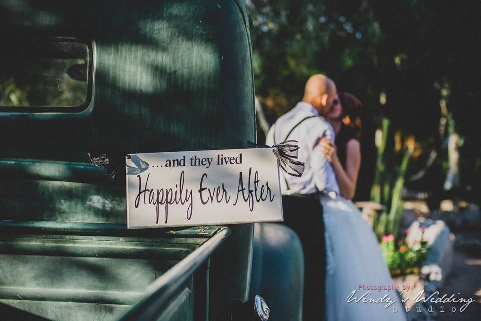 Wendy's Wedding Studio