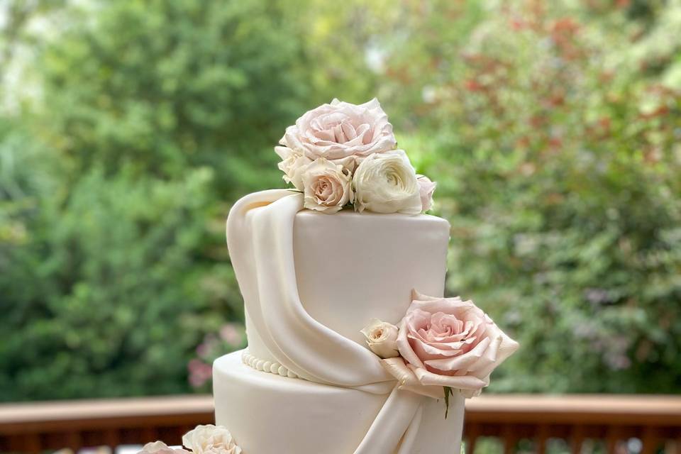 Fondant drape