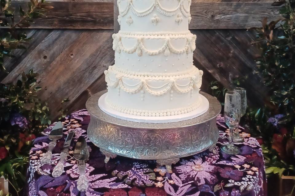 Lambeth wedding cake