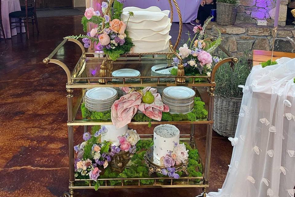 Whimsical wedding sweet cart