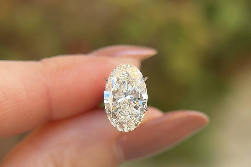 Skinny Oval Diamond 3ct