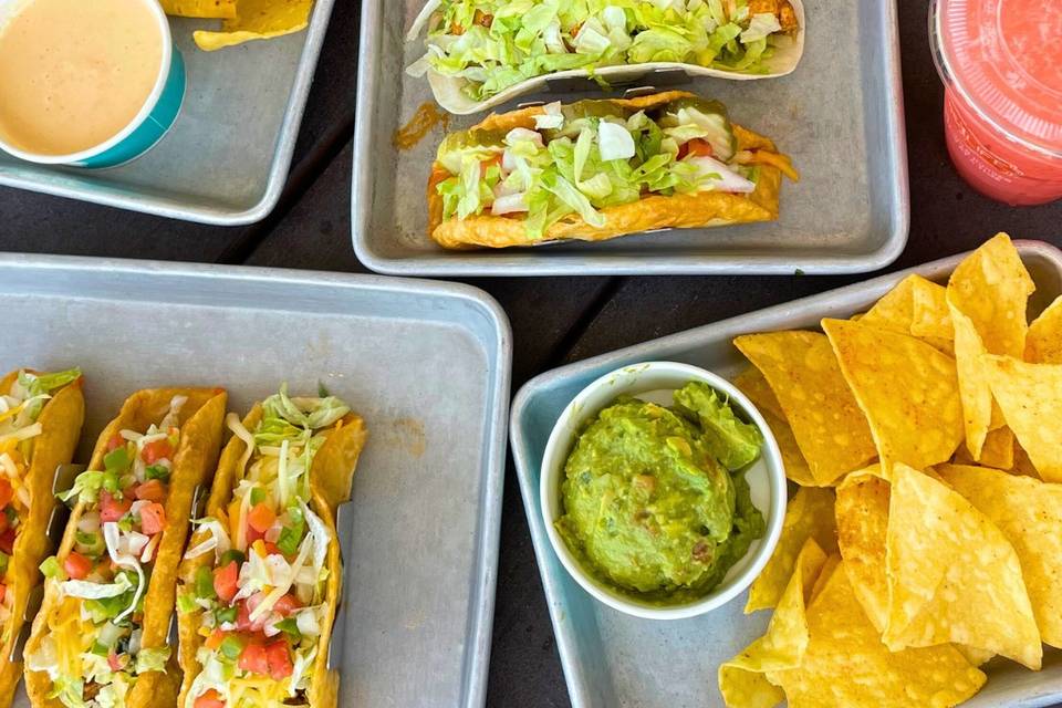 Tacos 4 Life - Little Rock