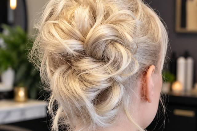 Streets of London salon