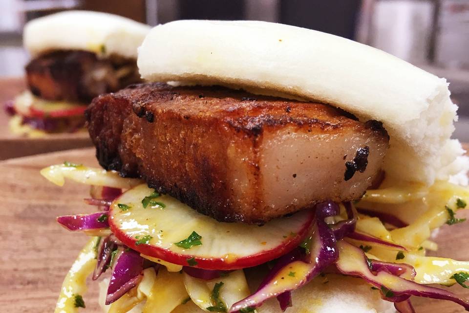 Pork belly steam buns