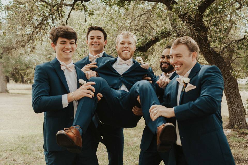 Groomsmen