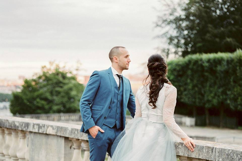 Engaged in Paris Photoshoot