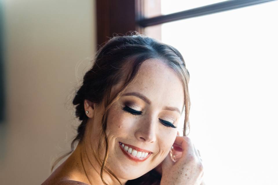 Bridal makeup and hair