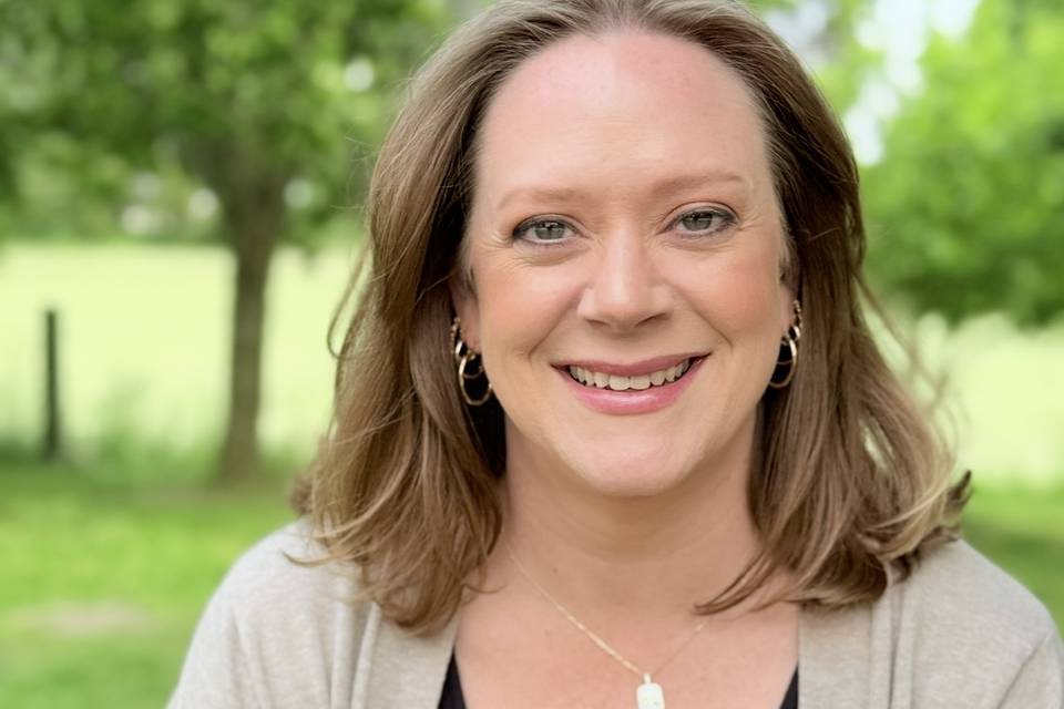 Jill-officiant