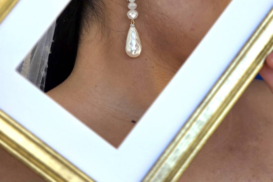 R. Lagunas Collection