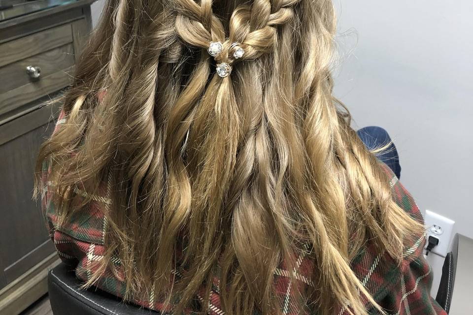 Bridesmaids braids