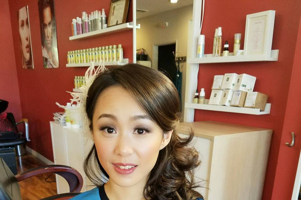 WOWPRETTY Makeup and Hair Agency