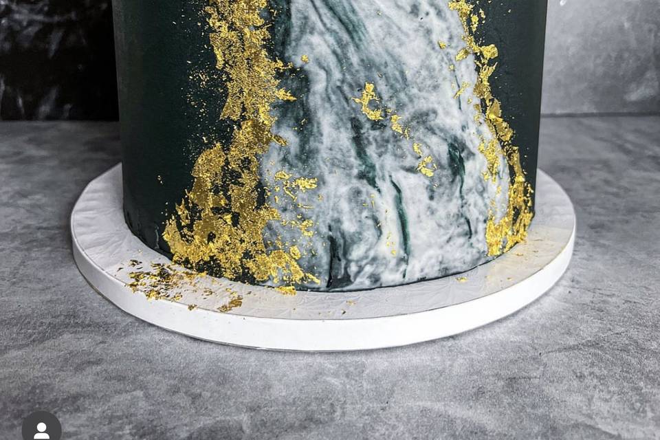 Moody Statement Cake