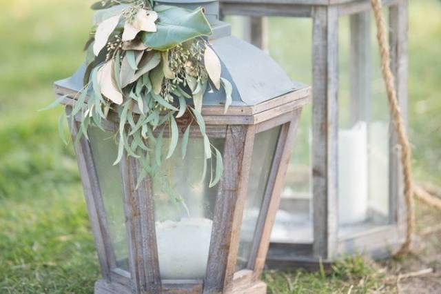 Gold Ceiling Tin Bar & Shelves