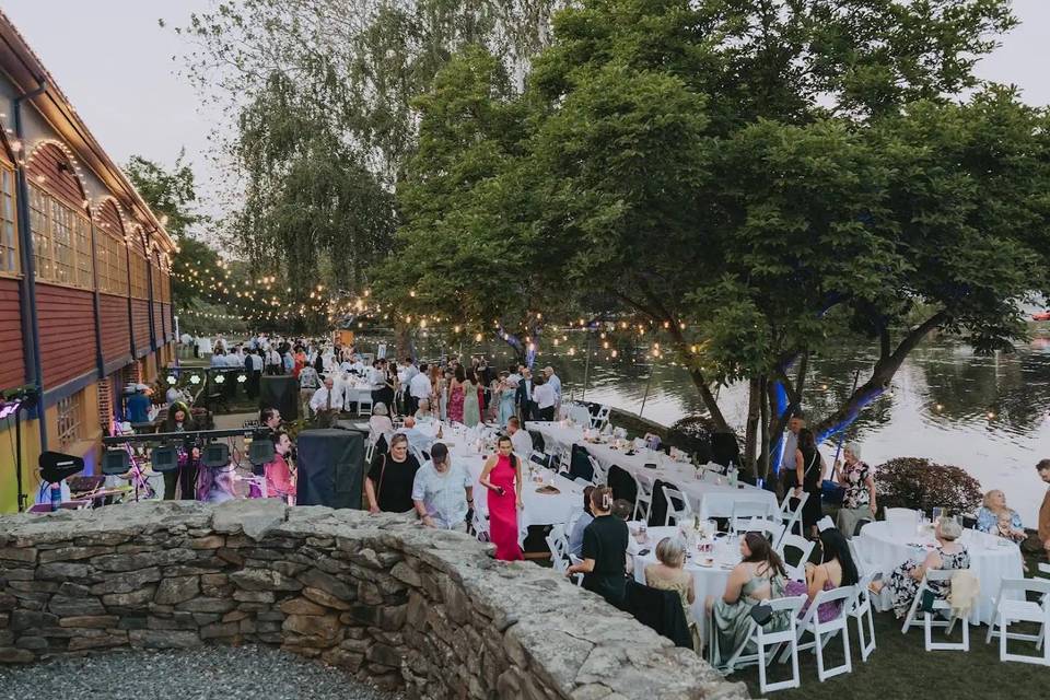 The Old Grist Mill Tavern