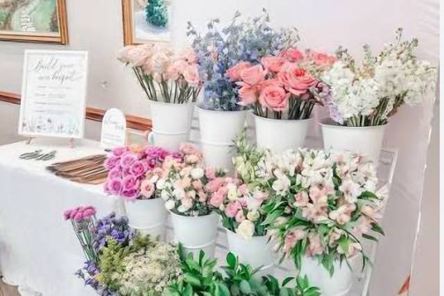 Aldona's Blooming Bouquet