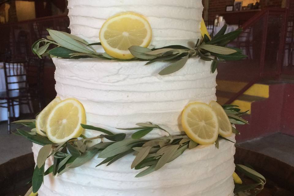 Lemon decorated cake