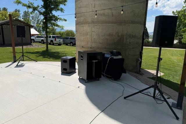 Outdoor DJ2 v2.jpg