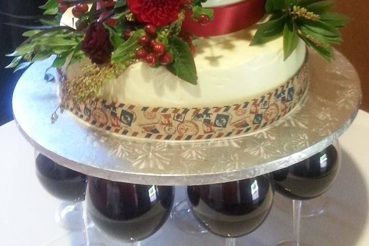 Cake with floral decor