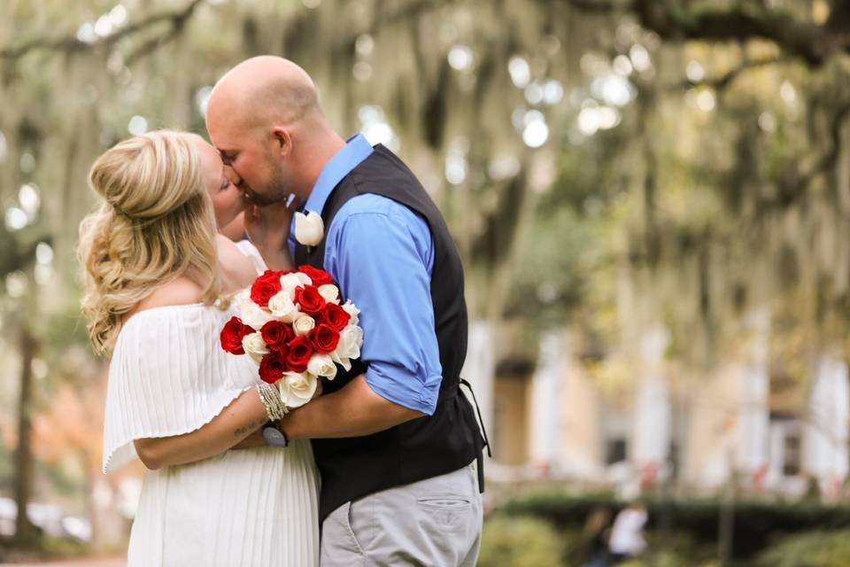 Elope to Savannah