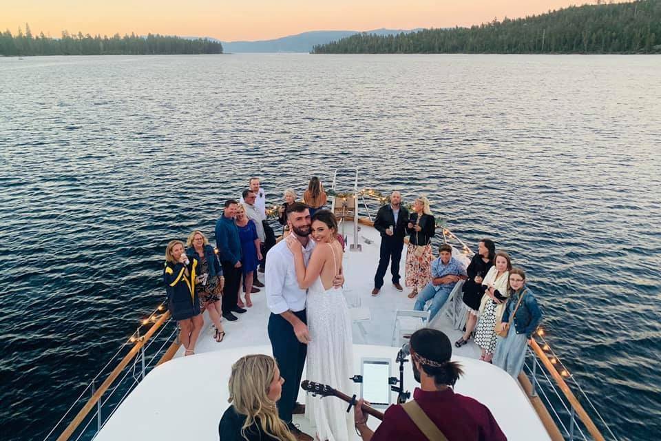 Lake Tahoe Bleu Wave