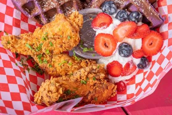 Chicken & waffles