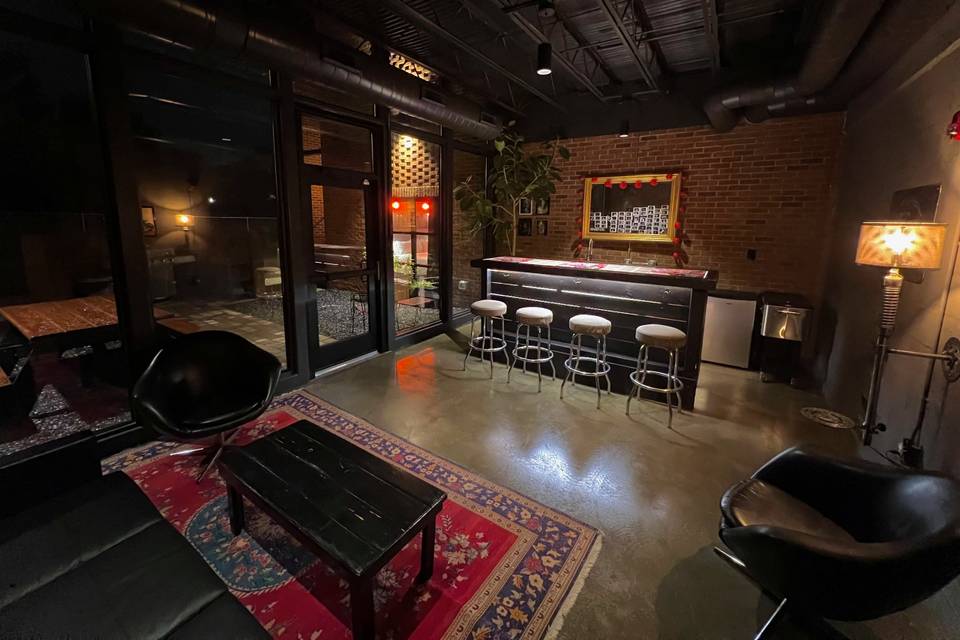 1st Floor Bar