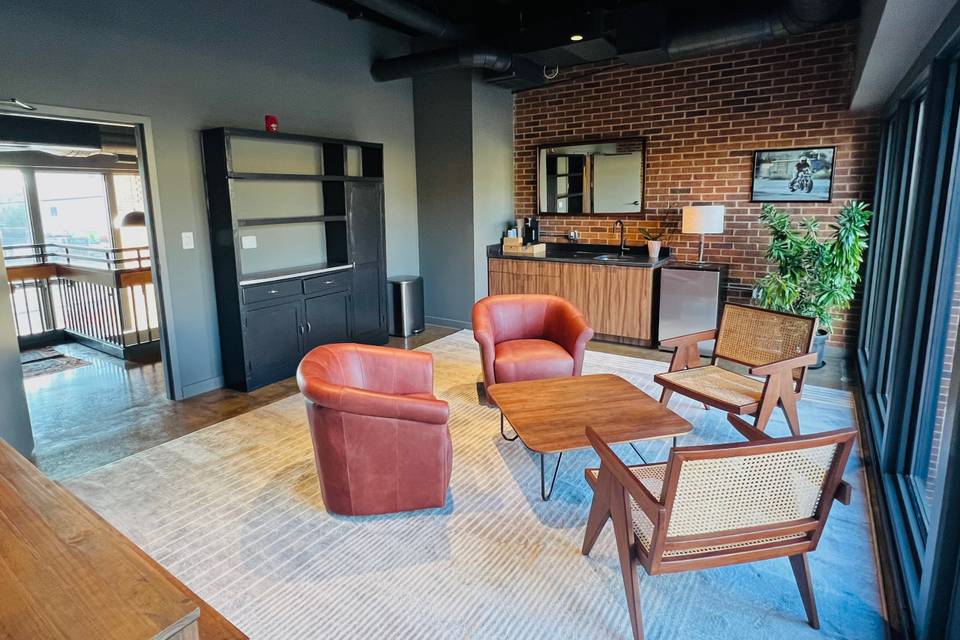 2nd Floor Lounge