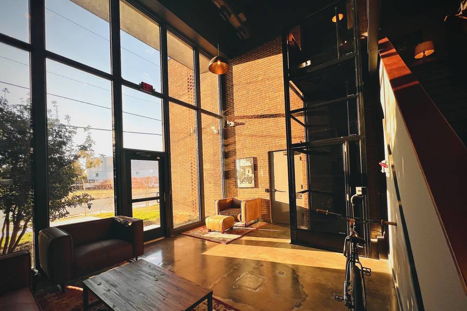 1st Floor Lounge