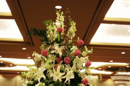 Mainland Floral, Inc.