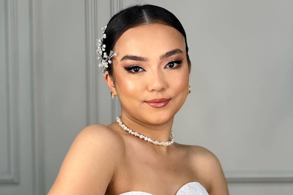 Wedding makeup